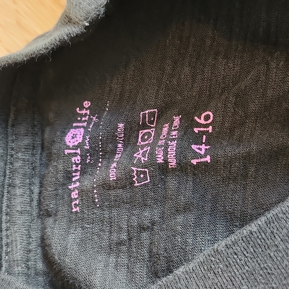Floral Graphic Tee with Kindness Message, 14-16 - Picture 3 of 5